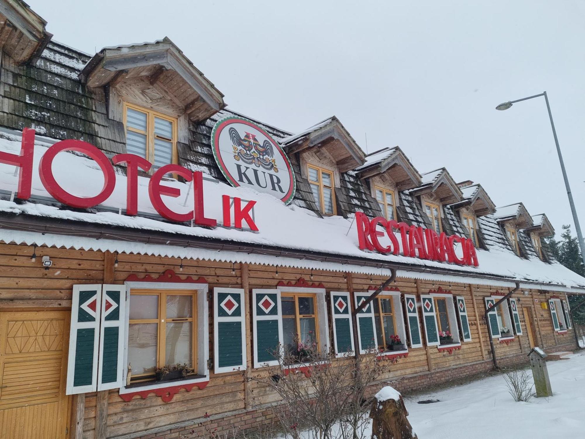 Hotelik Z Mozliwoscia Sniadania "Kur" Myszyniec-Kurpie エクステリア 写真